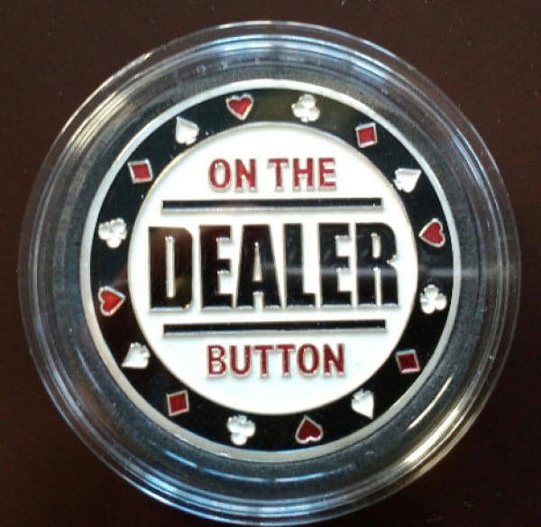 Хранитель карт «On the Dealer Button»