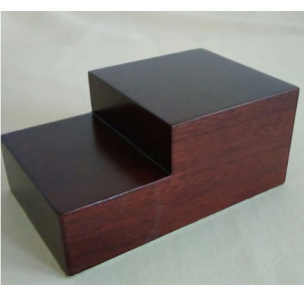 Wooden step for change