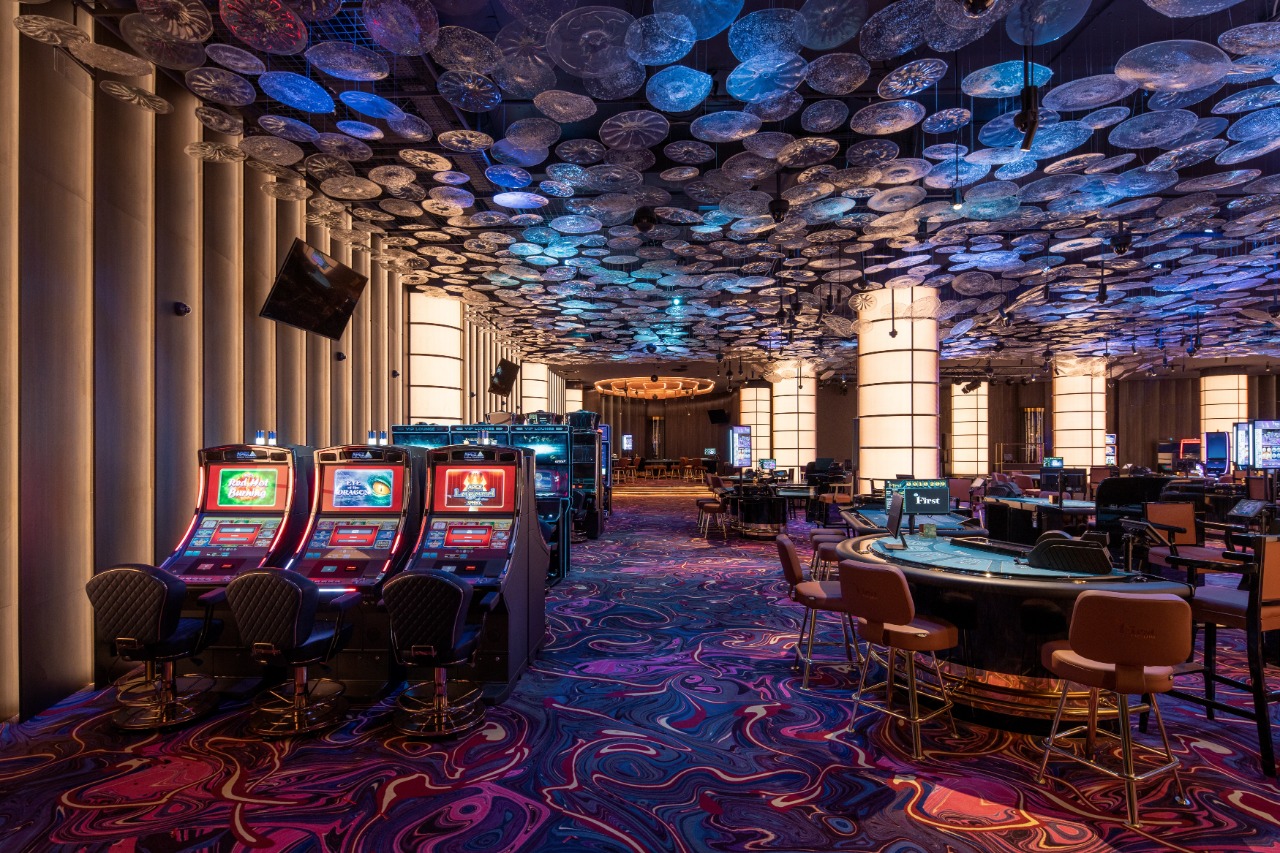 First Casino, Одесса фото зала 26