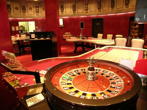 Харьков казино зеон покер онлайн на деньги с киви кошелька